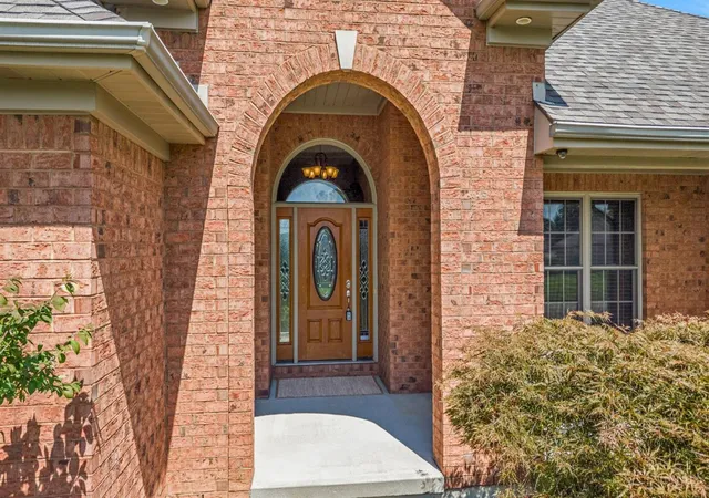Photo 3 of Single family home for sale at 382 Sunset Dr, Carlisle, OH 45005 | MLS# 1892385 | Listing updated on 2026-09-03