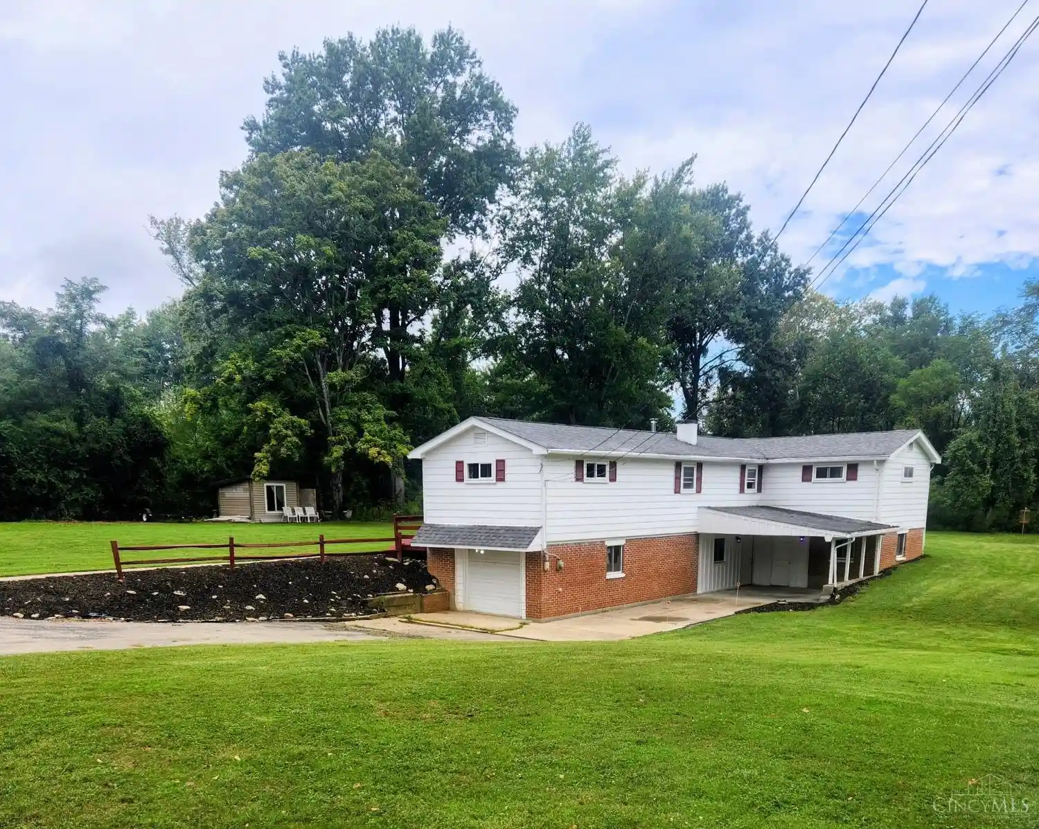 Photo 1 of Single family home for sale at 3509 Virginia Dr, Batavia Twp, OH 45102 | MLS# 1893635 | Listing updated on 2026-10-19