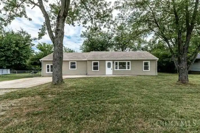 Single family home for sale at 2471 Millville Oxford Rd, Hanover Twp, OH 45013 | MLS# 1893748
