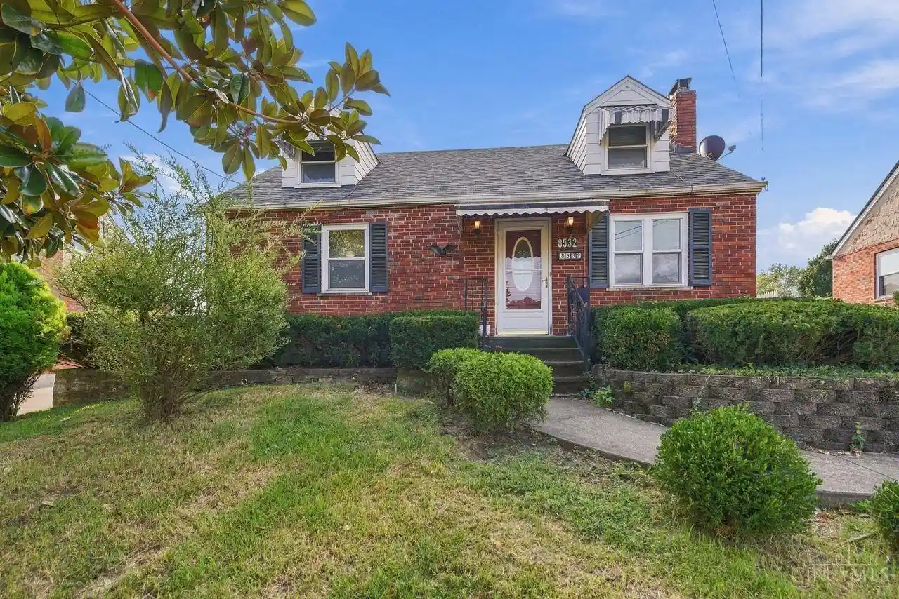 Photo 1 of Sale Pending at 8532 Darnell Ave, Sycamore Twp, OH 45236 | MLS# 1894360 | Listing updated on 2026-10-16