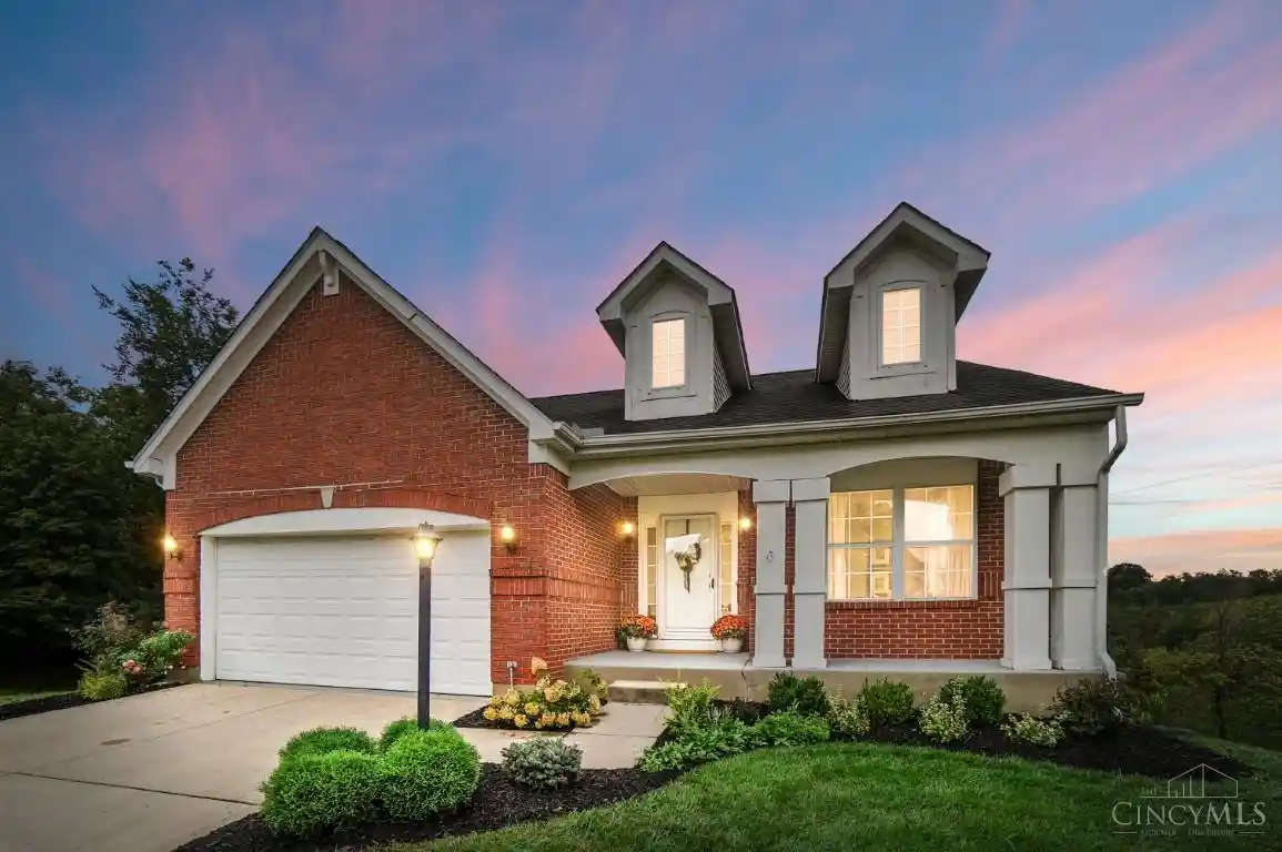Photo 1 of Single family home for sale at 9698 Fallsridge Ct, Springfield Twp., OH 45231 | MLS# 1894785 | Listing updated on 2026-10-20