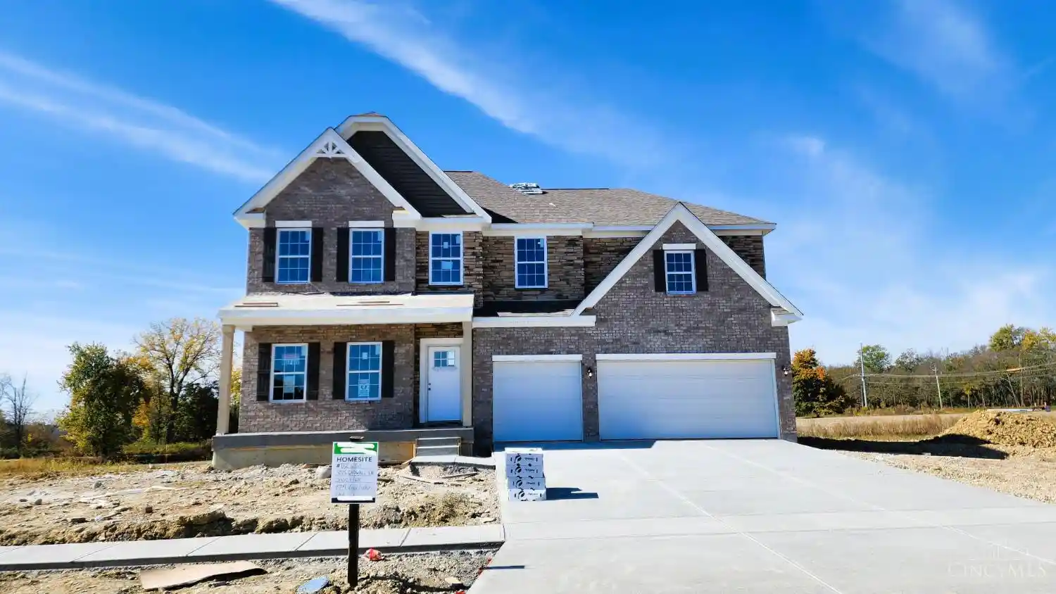 Single family home for sale at 3415 Gadwall Ln, Franklin Twp, OH 45005 | MLS# 1893916