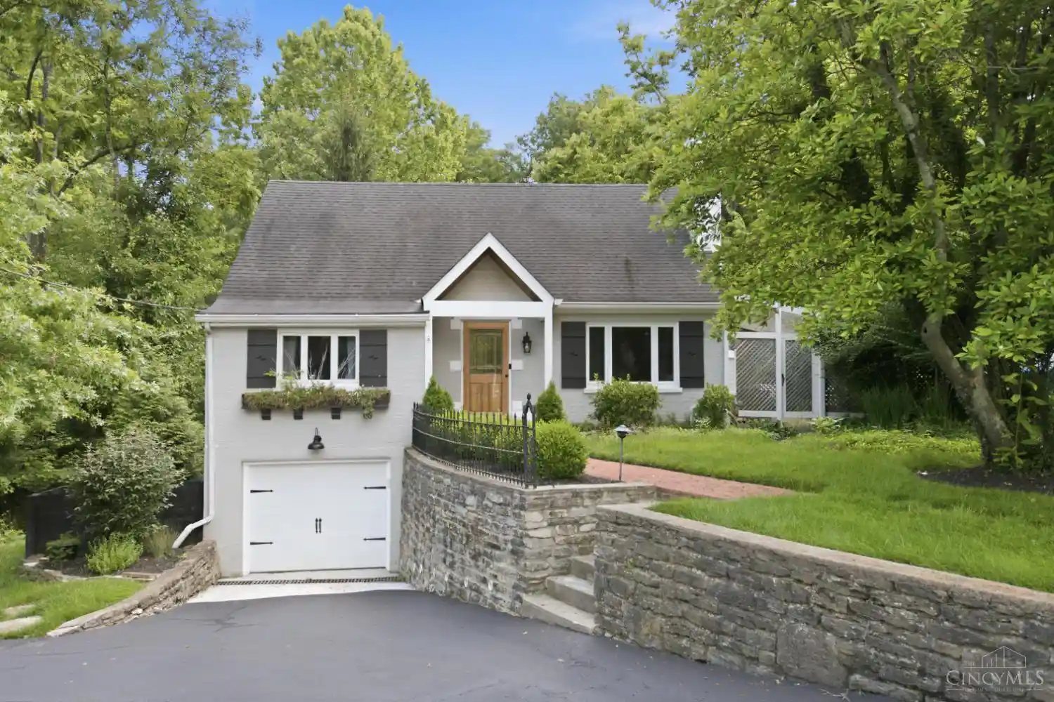 Photo 1 of Single family home for sale at 7767 Shawnee Run Rd, Indian Hill, OH 45243 | MLS# 1895882 | Listing updated on 2026-10-14