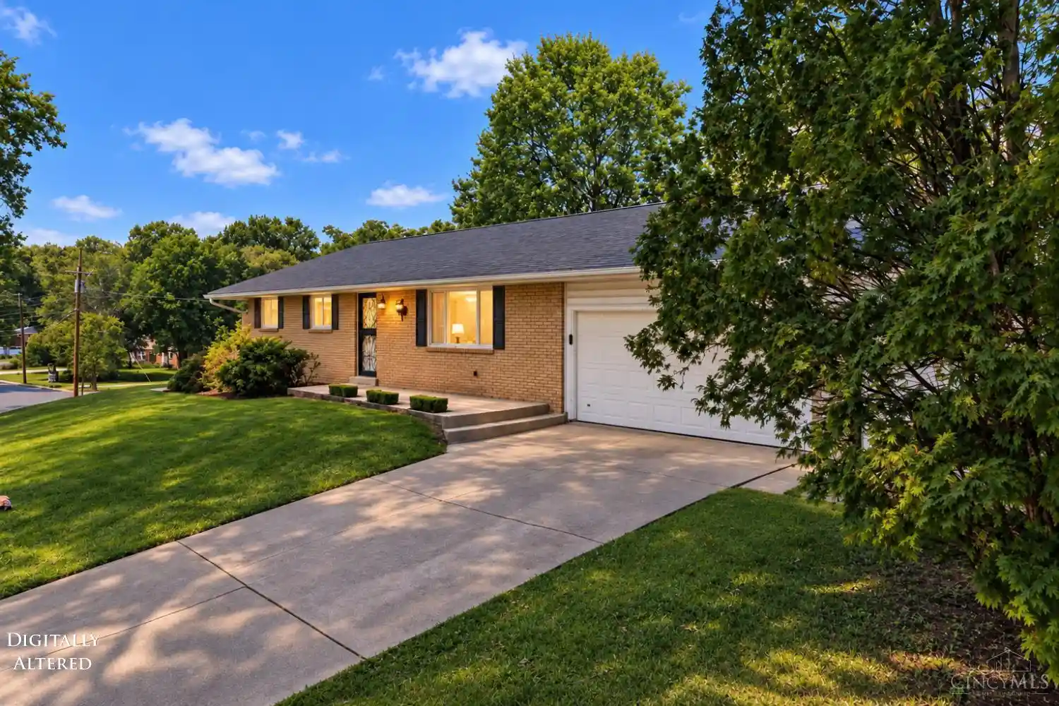 Photo 1 of Single family home for sale at 1614 Acreview Dr, Springfield Twp., OH 45240 | MLS# 1895698 | Listing updated on 2026-10-19