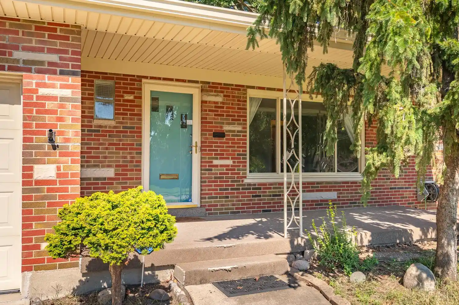 Photo 1 of Single family home for sale at 1026 Gail Ave, Fairfield, OH 45014 | MLS# 1895910 | Listing updated on 2026-10-20