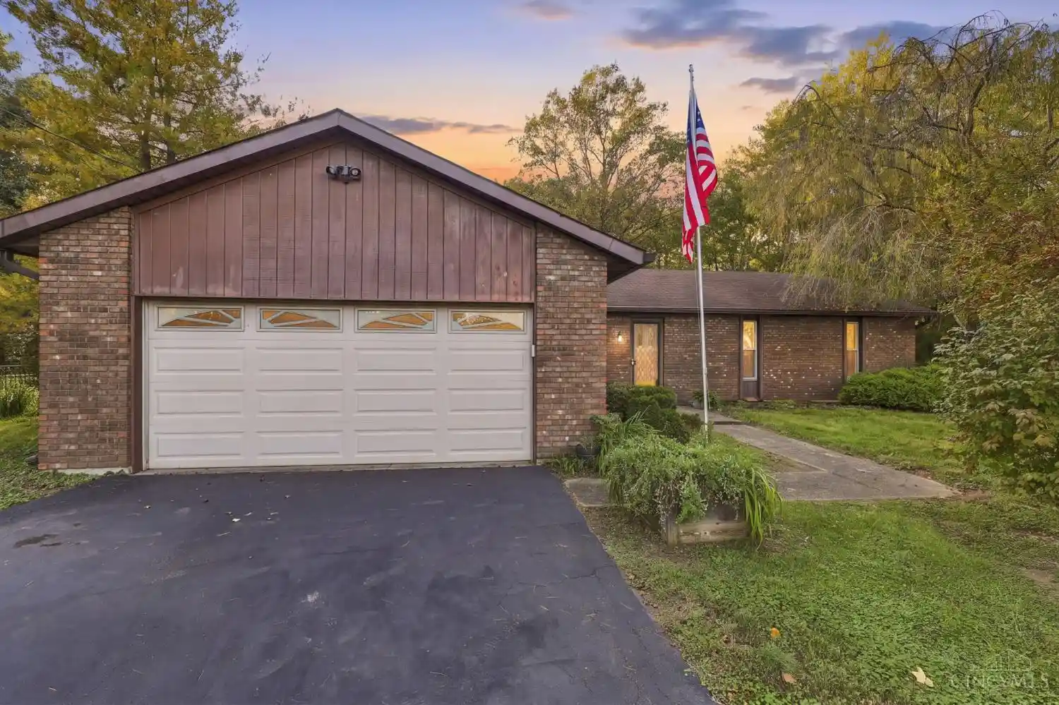 Photo 1 of Single family home for sale at 3145 Eric Ln, St Clair Twp, OH 45011 | MLS# 1896627 | Listing updated on 2026-10-30