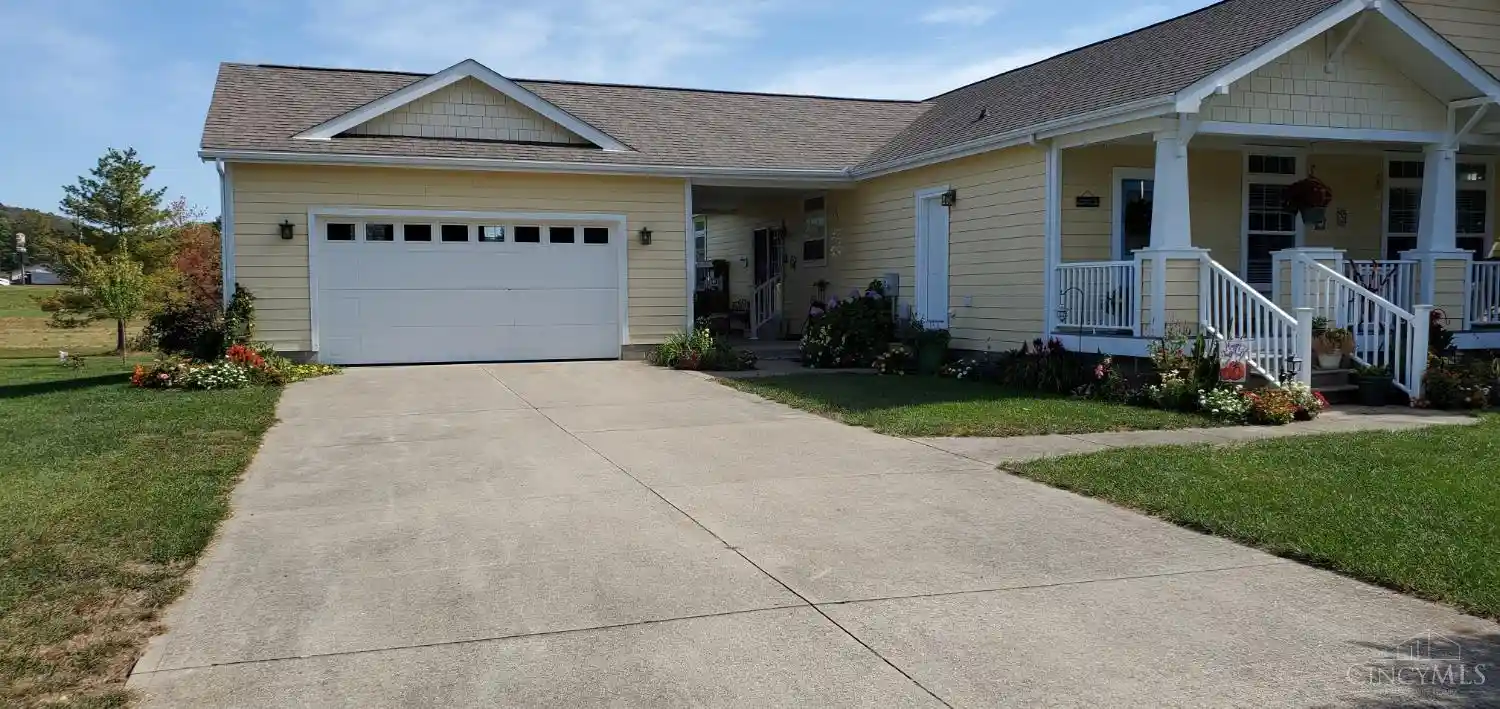 Single family home for sale at 1760 River Rd, Aberdeen, OH 45101 | MLS# 1896945