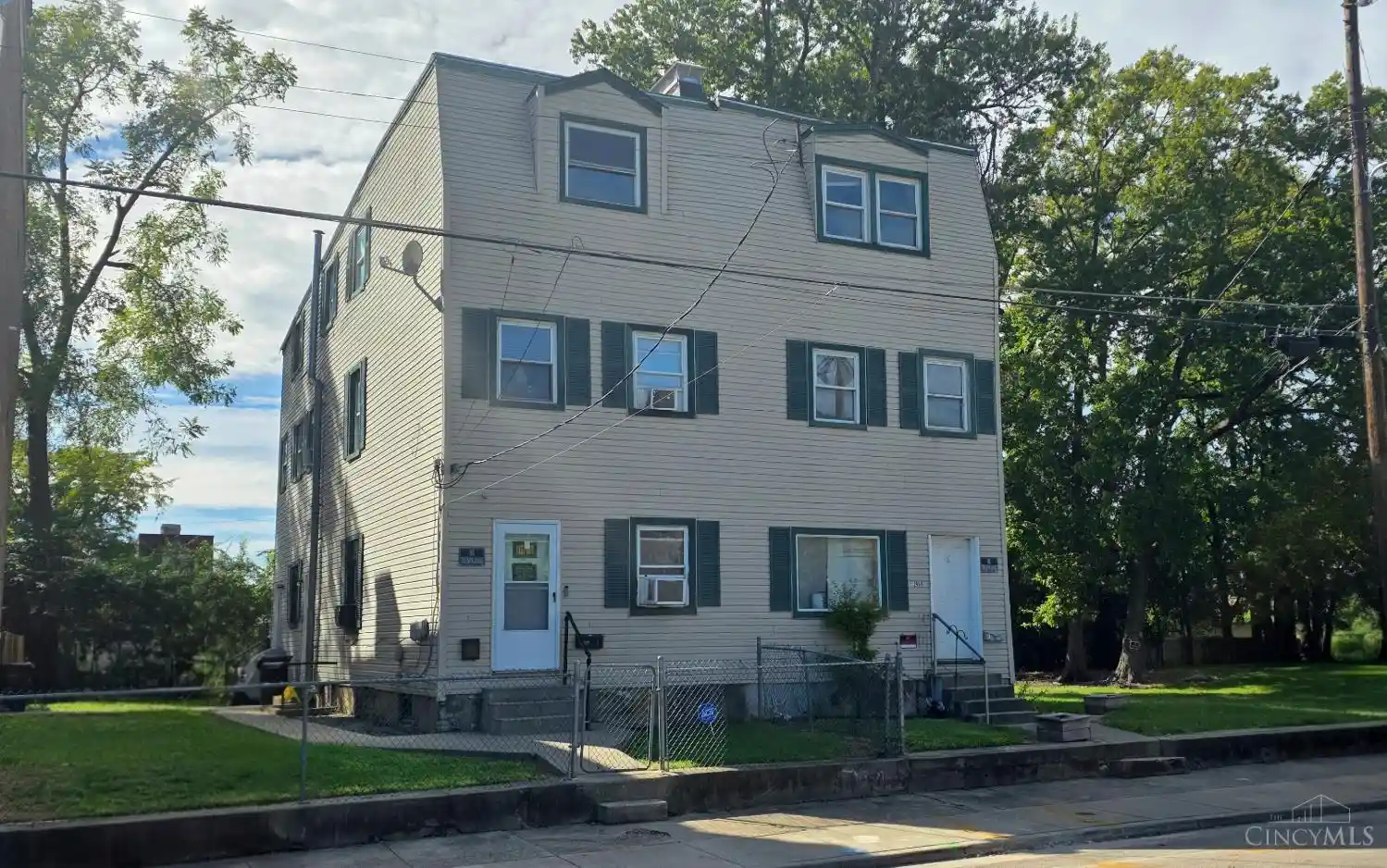 Multi family home for sale at 2957 Massachusetts Ave, Cincinnati, OH 45225 | MLS# 1897026