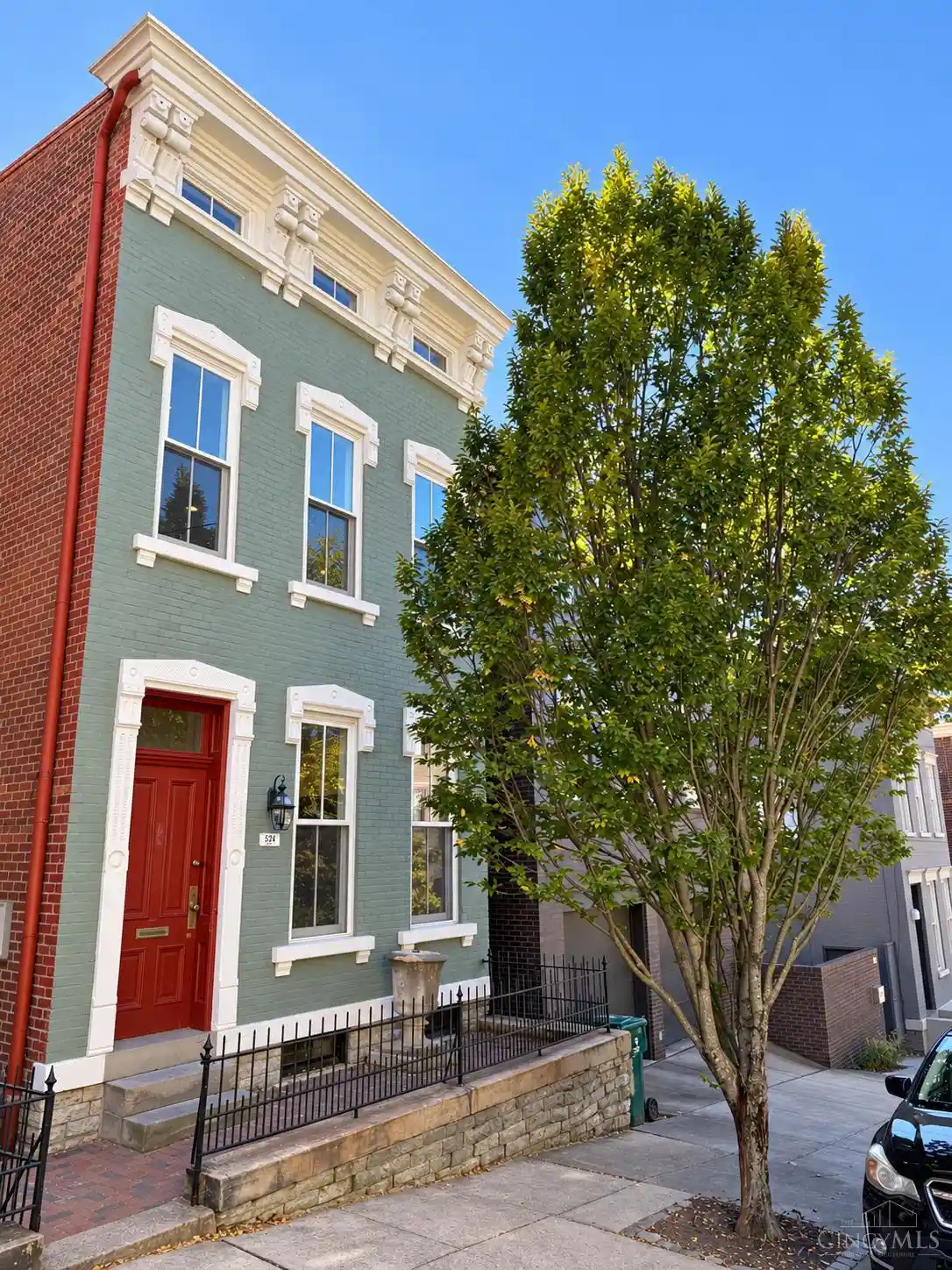 Photo 1 of Single family home for sale at 521 Milton St, Cincinnati, OH 45202 | MLS# 1897209 | Listing updated on 2026-10-29