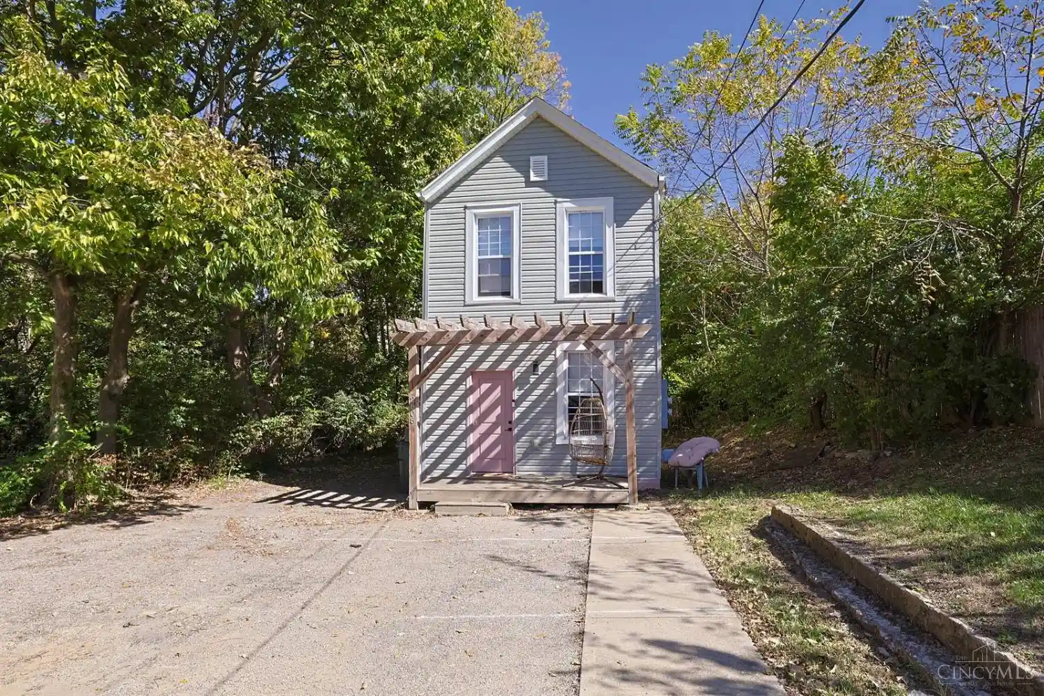 Listing Photo 1 - Condo for sale in 2608 Stanton Ave located at 2608 Stanton Ave, Cincinnati, OH 45206 - Unit 2608 Stanton Ave