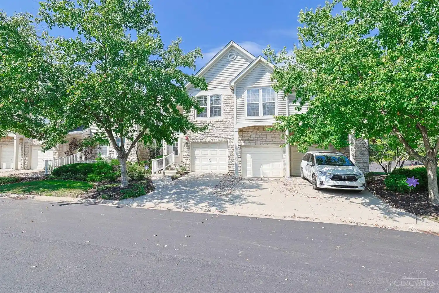 Condo for sale at 5345 Cooper Rd #K, Cincinnati, OH 45242 | MLS# 1897243