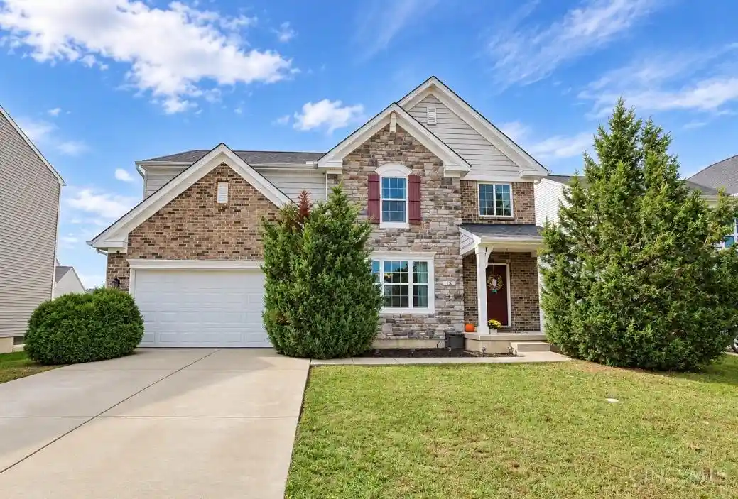 Single family home for sale at 18 Belwood Ct, Pierce Twp, OH 45102 | MLS# 1897236
