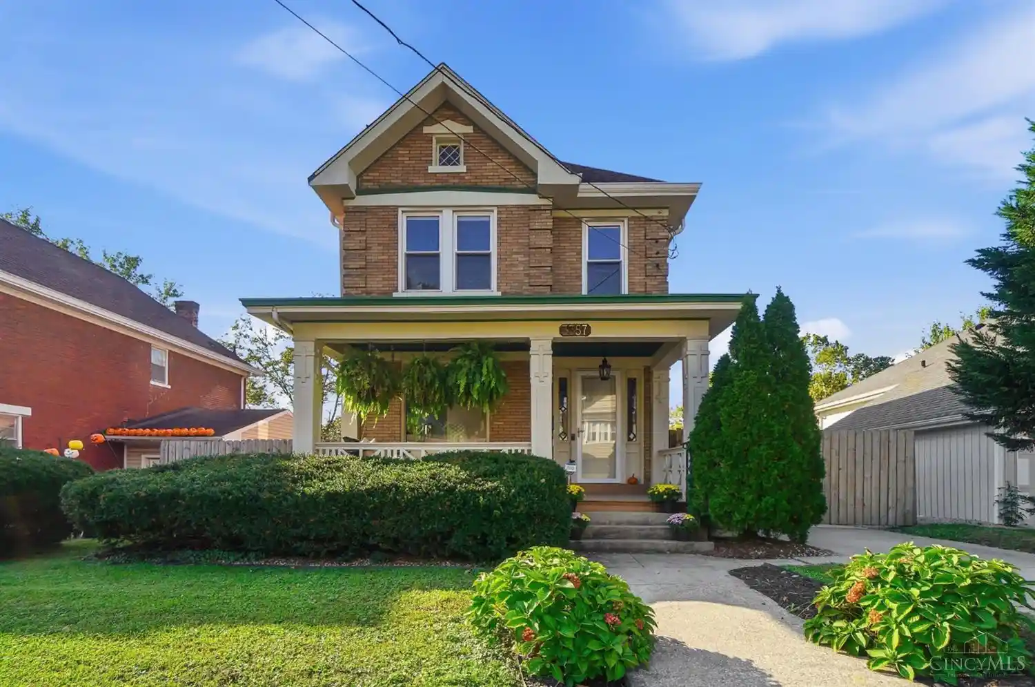 Photo 1 of Sale Pending at 3357 Woodford Rd, Cincinnati, OH 45213 | MLS# 1897005 | Listing updated on 2026-10-23