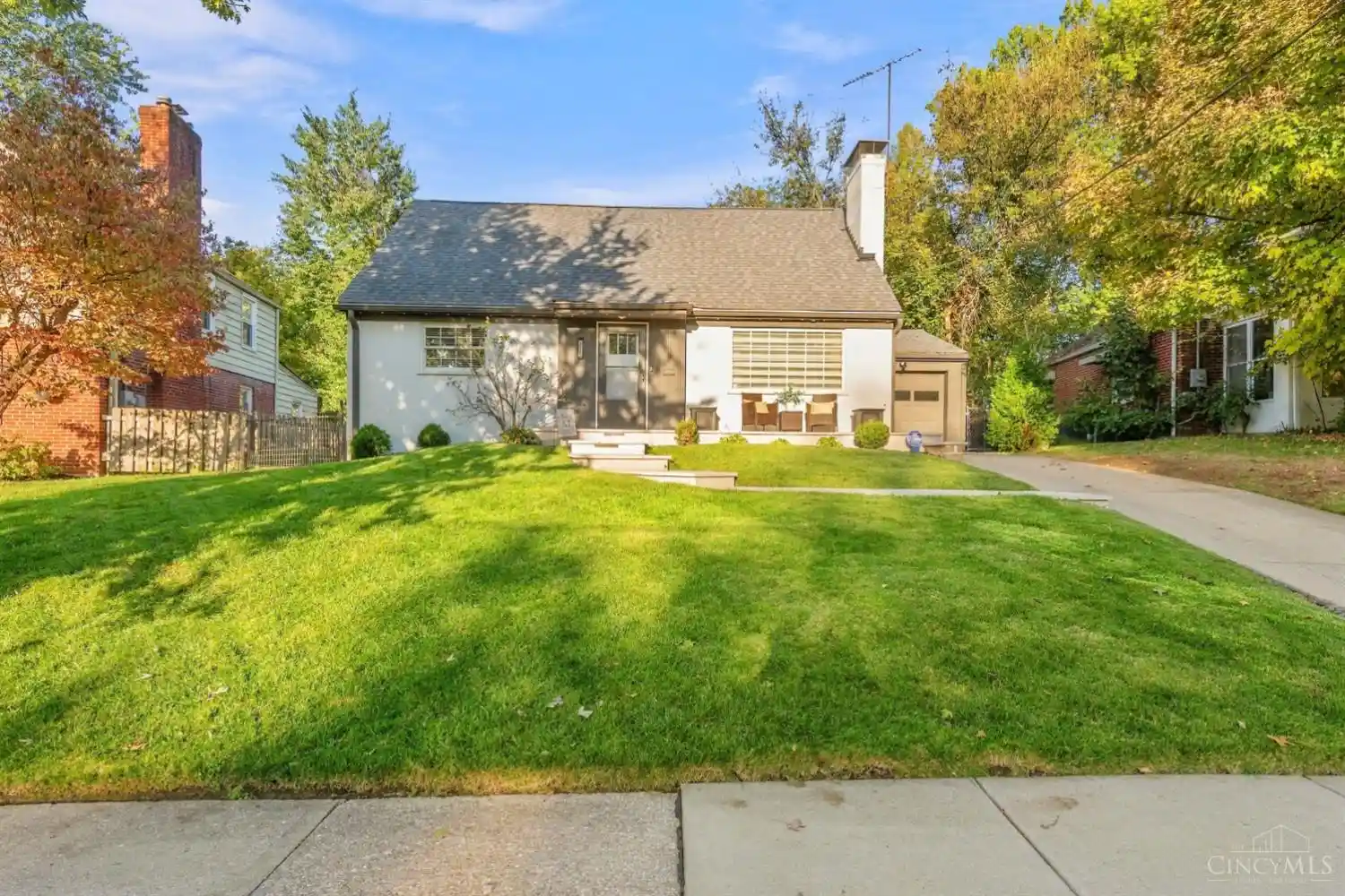 Photo 1 of Sale Pending at 2627 Bonnie Dr, Cincinnati, OH 45230 | MLS# 1897165 | Listing updated on 2026-10-28