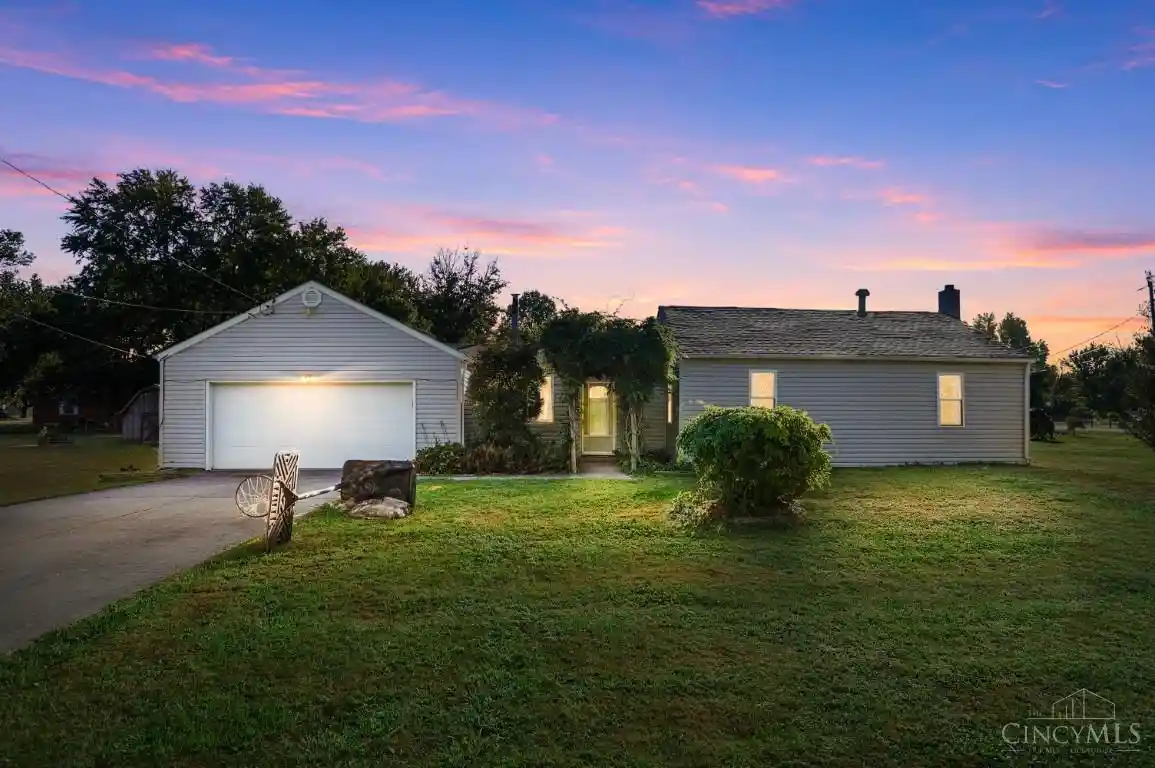 Single family home for sale at 2932 Bethel Concord Rd, Bethel, OH 45106 | MLS# 1896734