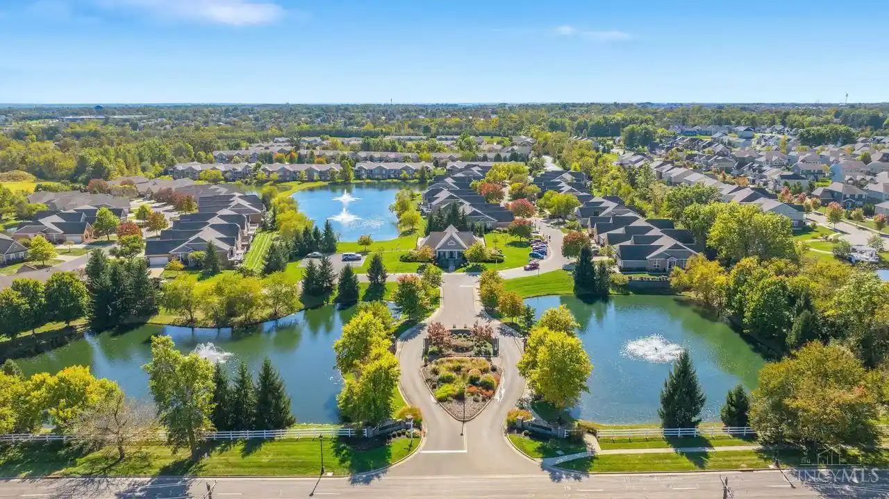 Condo for sale at 4384 English Oak Ct, Mason, OH 45040 | MLS# 1897416