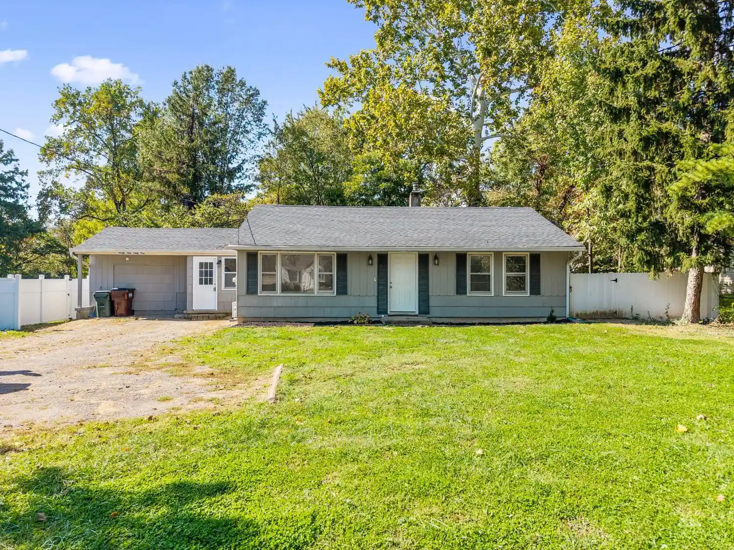 Photo 1 of Single family home for sale at 9969 Pippin Rd, Cincinnati, OH 45231 | MLS# 1897443 | Listing updated on 2026-10-31