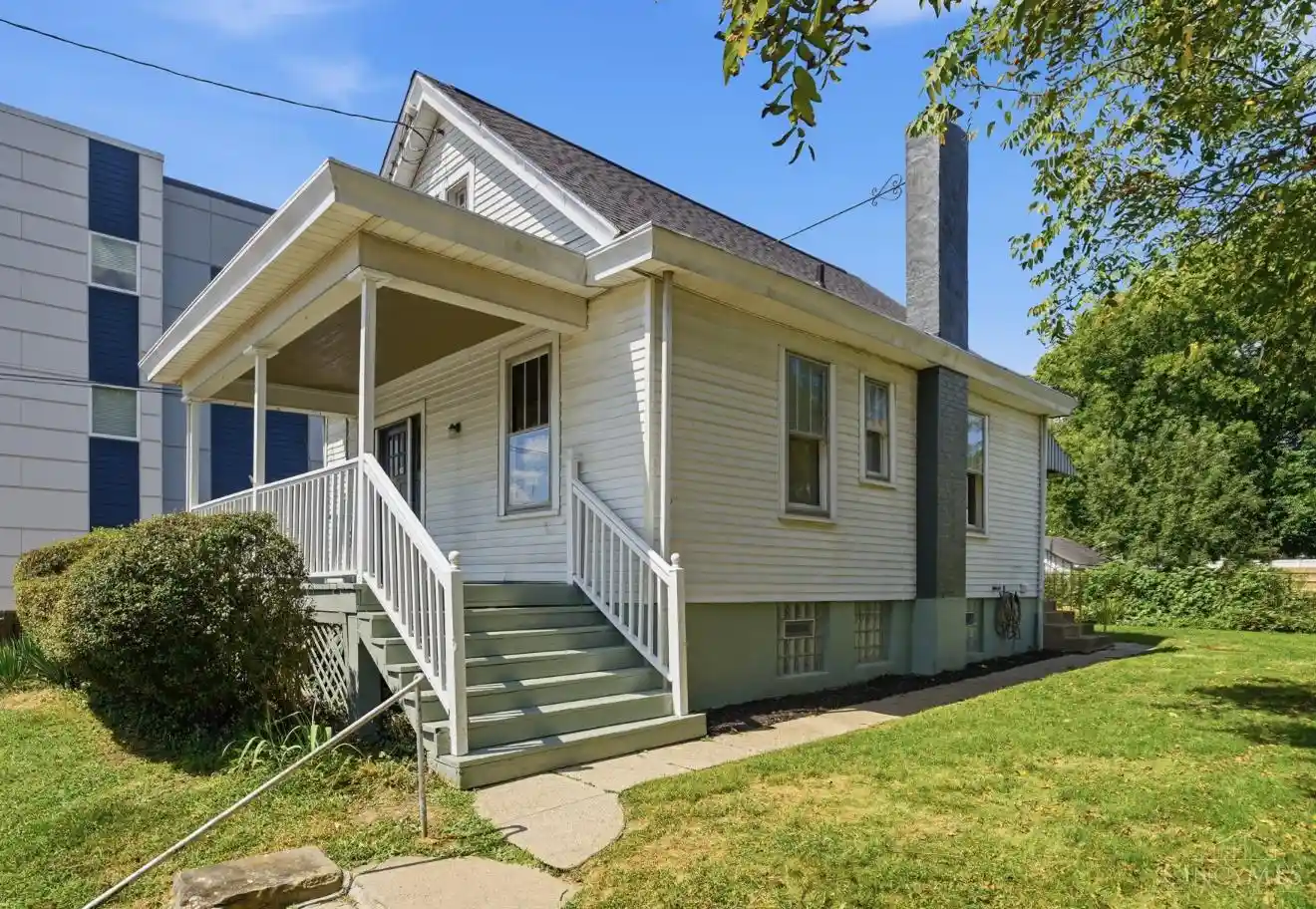Single family home for sale at 1504 Knowlton St, Cincinnati, OH 45223 | MLS# 1897527