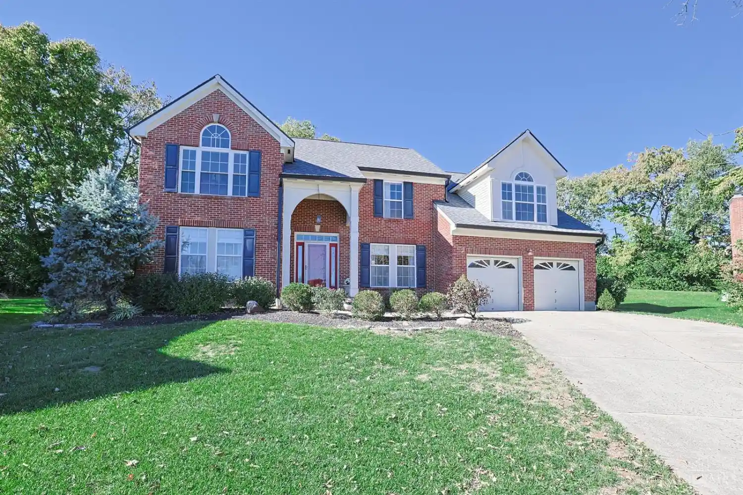 Single family home for sale at 4089 Oakleaf Ct, Sharonville, OH 45241 | MLS# 1897127