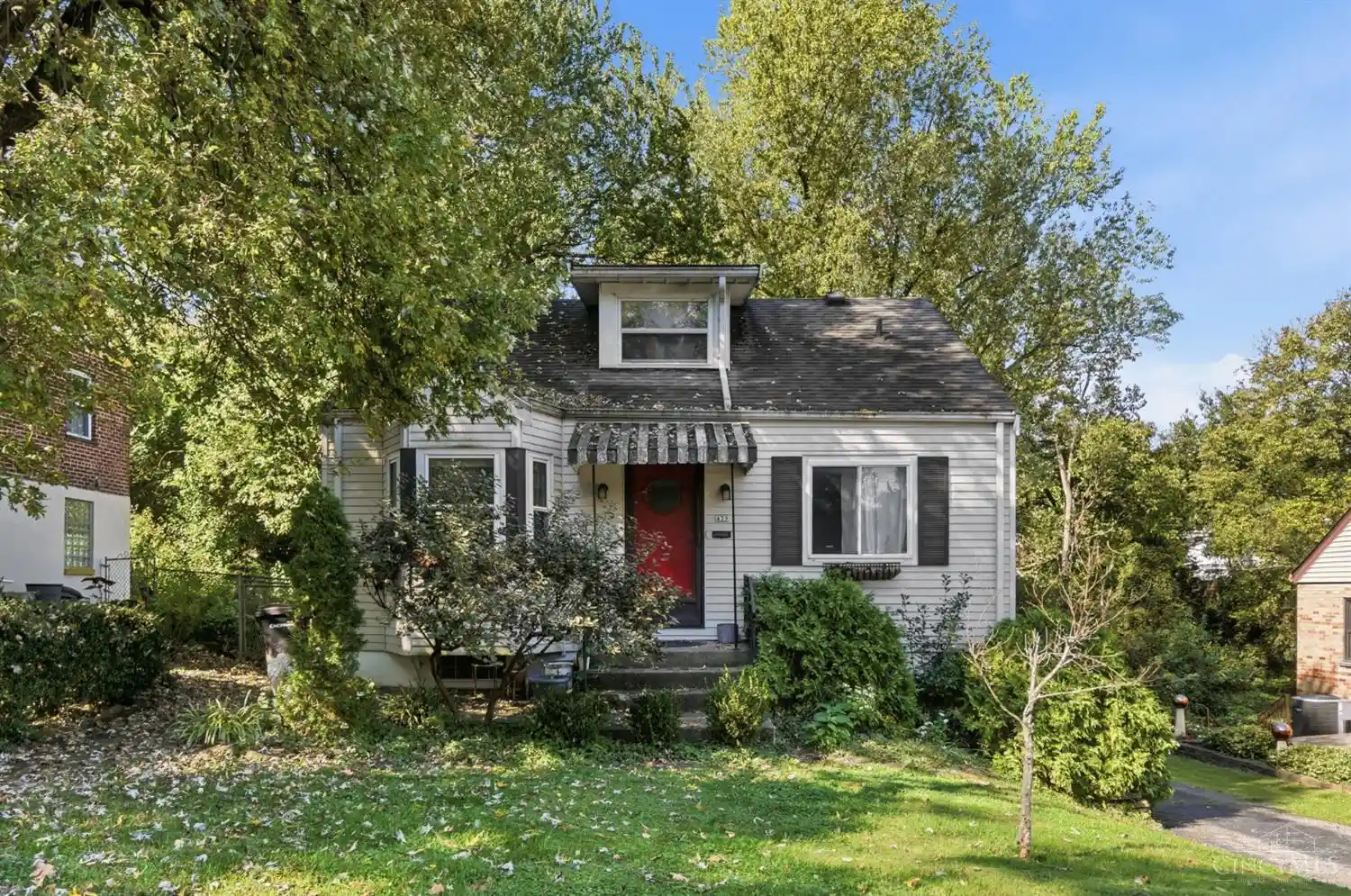 Photo 1 of Sale Pending at 439 Grand Ave, Cincinnati, OH 45205 | MLS# 1897563 | Listing updated on 2026-10-20