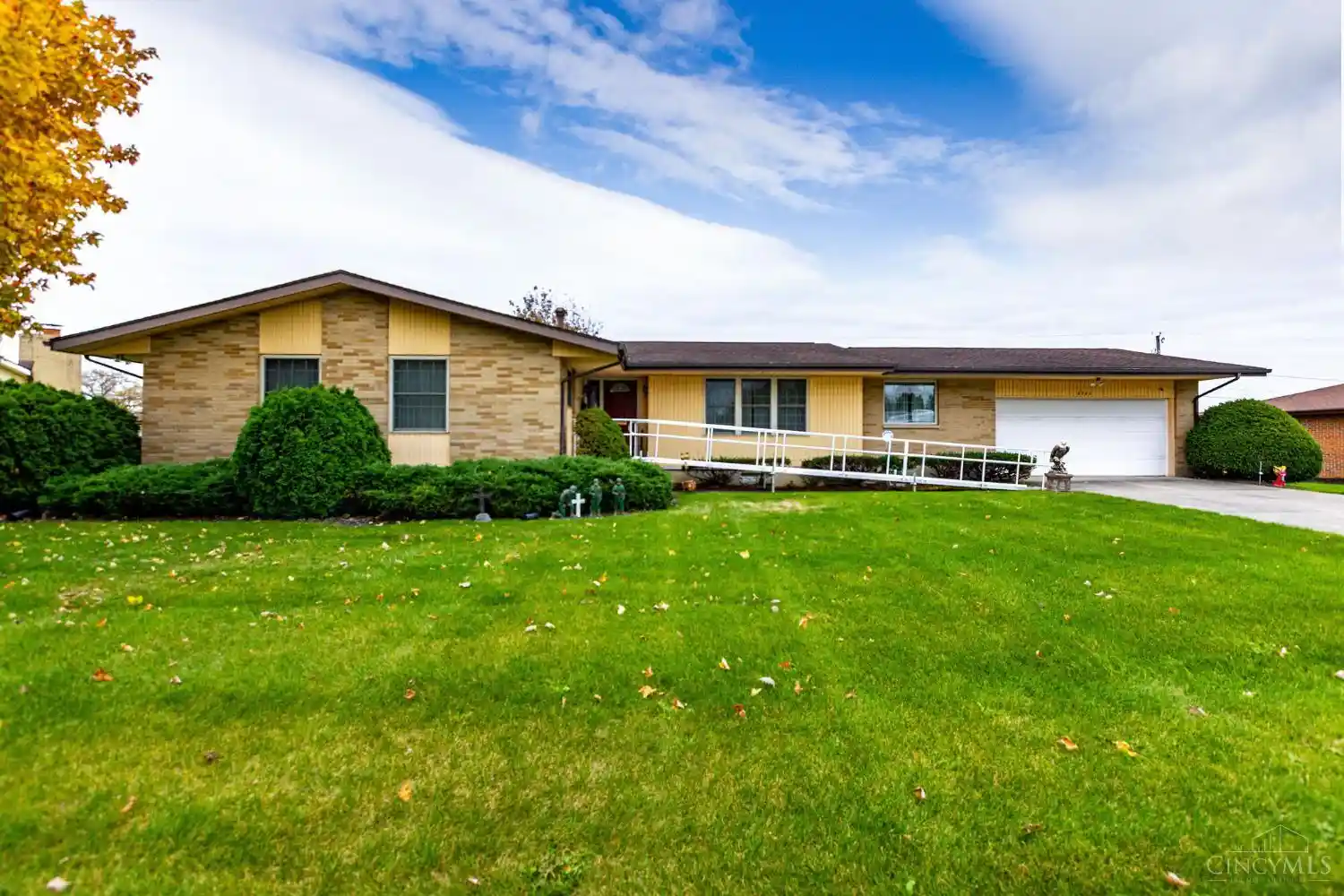 Photo 1 of Single family home for sale at 5342 Dushore Dr, Jefferson Twp, OH 45417 | MLS# 1897078 | Listing updated on 2026-10-19