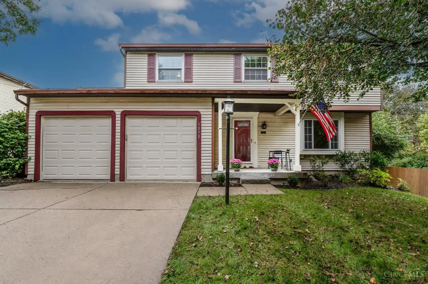 Photo 1 of Sale Pending at 1858 Leway Dr, Fairfield, OH 45014 | MLS# 1897645 | Listing updated on 2026-10-20