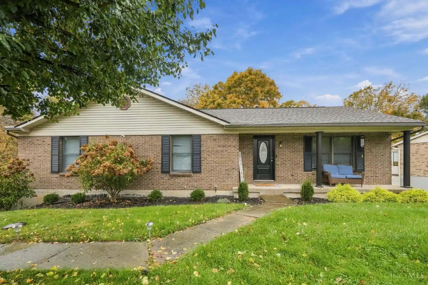 Photo 1 of Single family home for sale at 20511 Heather Ct, Lawrenceburg, IN 47025 | MLS# 1897673 | Listing updated on 2026-10-23