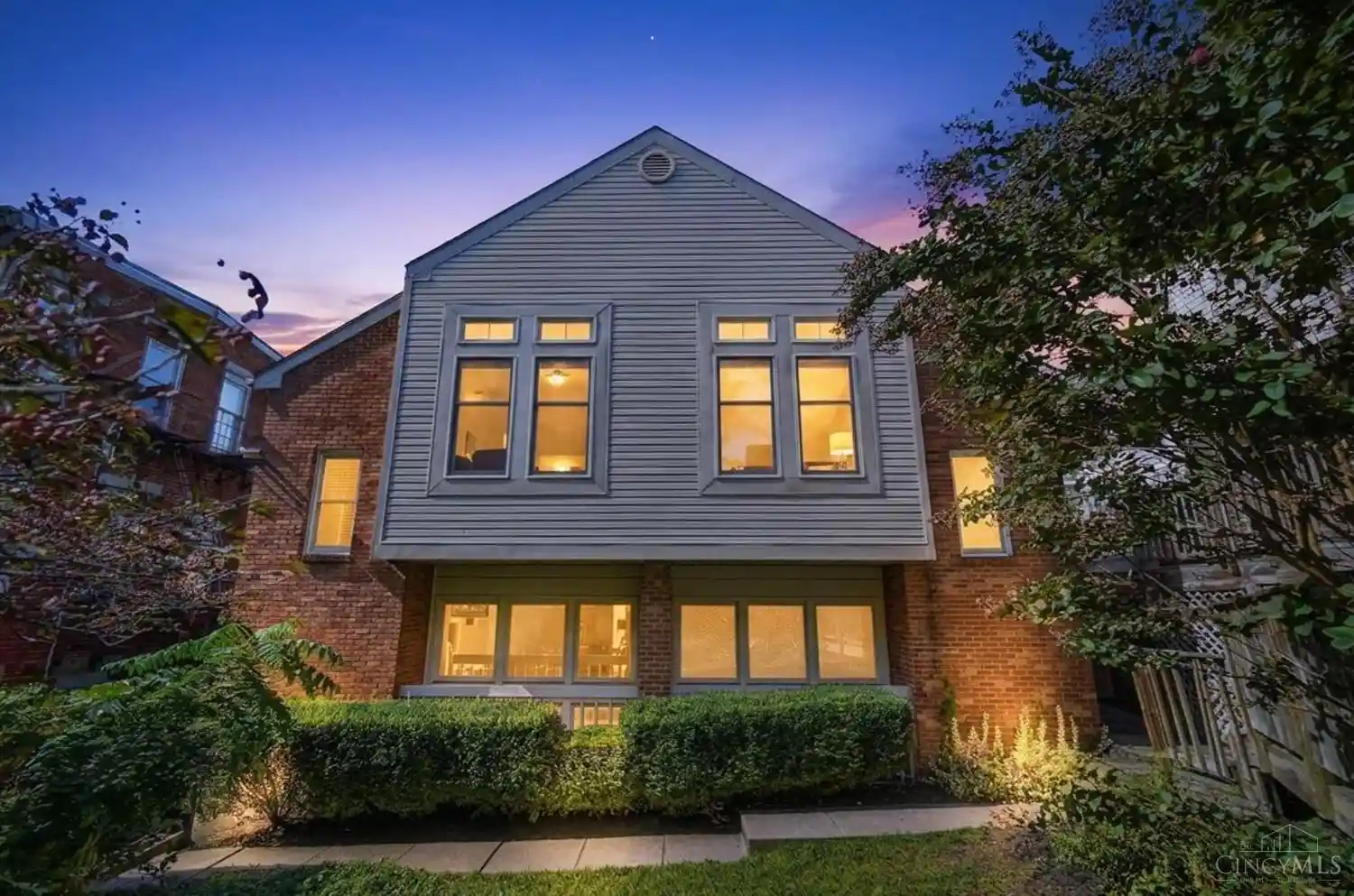 Condo for sale at 2116 Gilbert Ave #B, Cincinnati, OH 45206 | MLS# 1897111