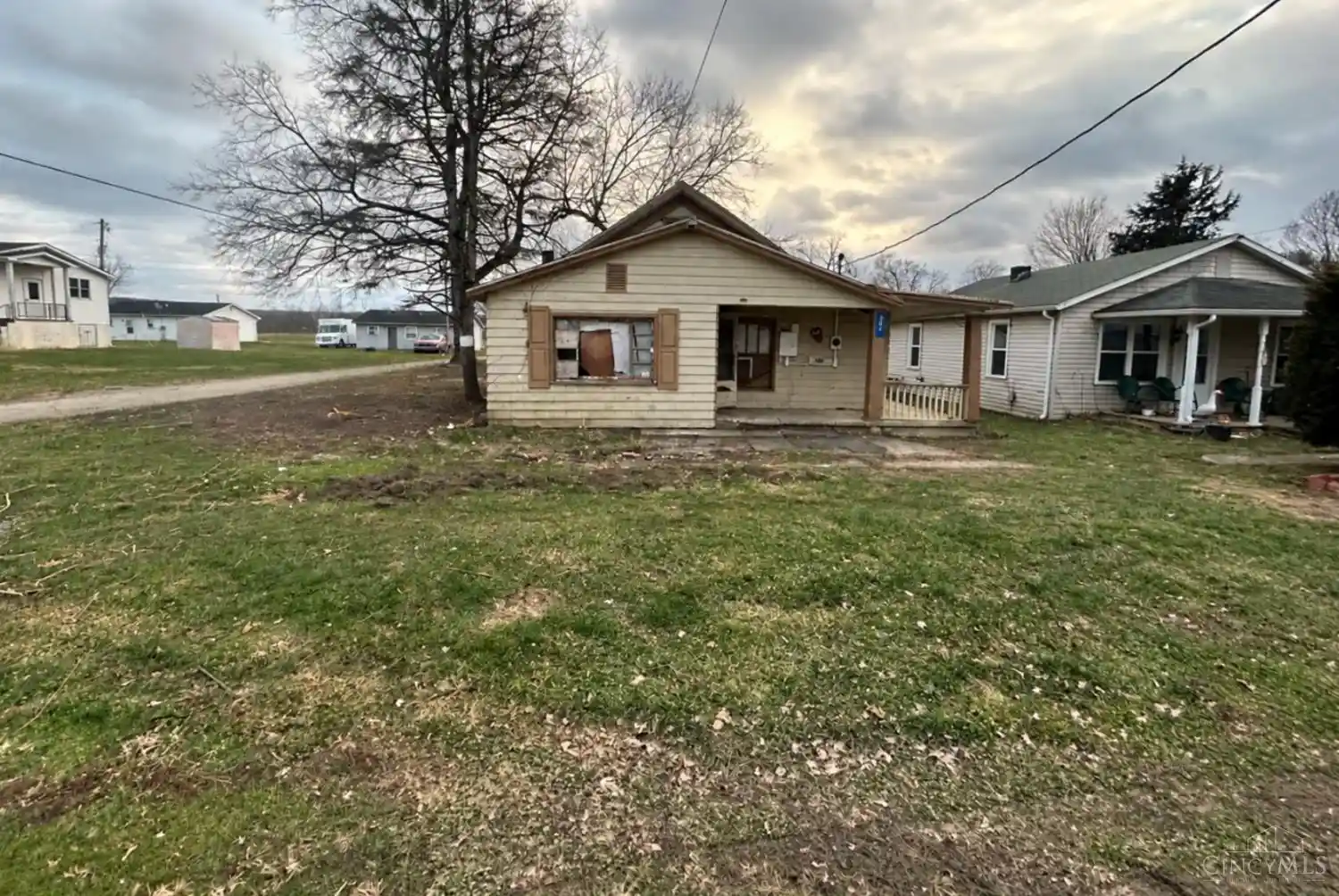 Single family home for sale at 204 Main St, Frankfort, OH 45628 | MLS# 1898011