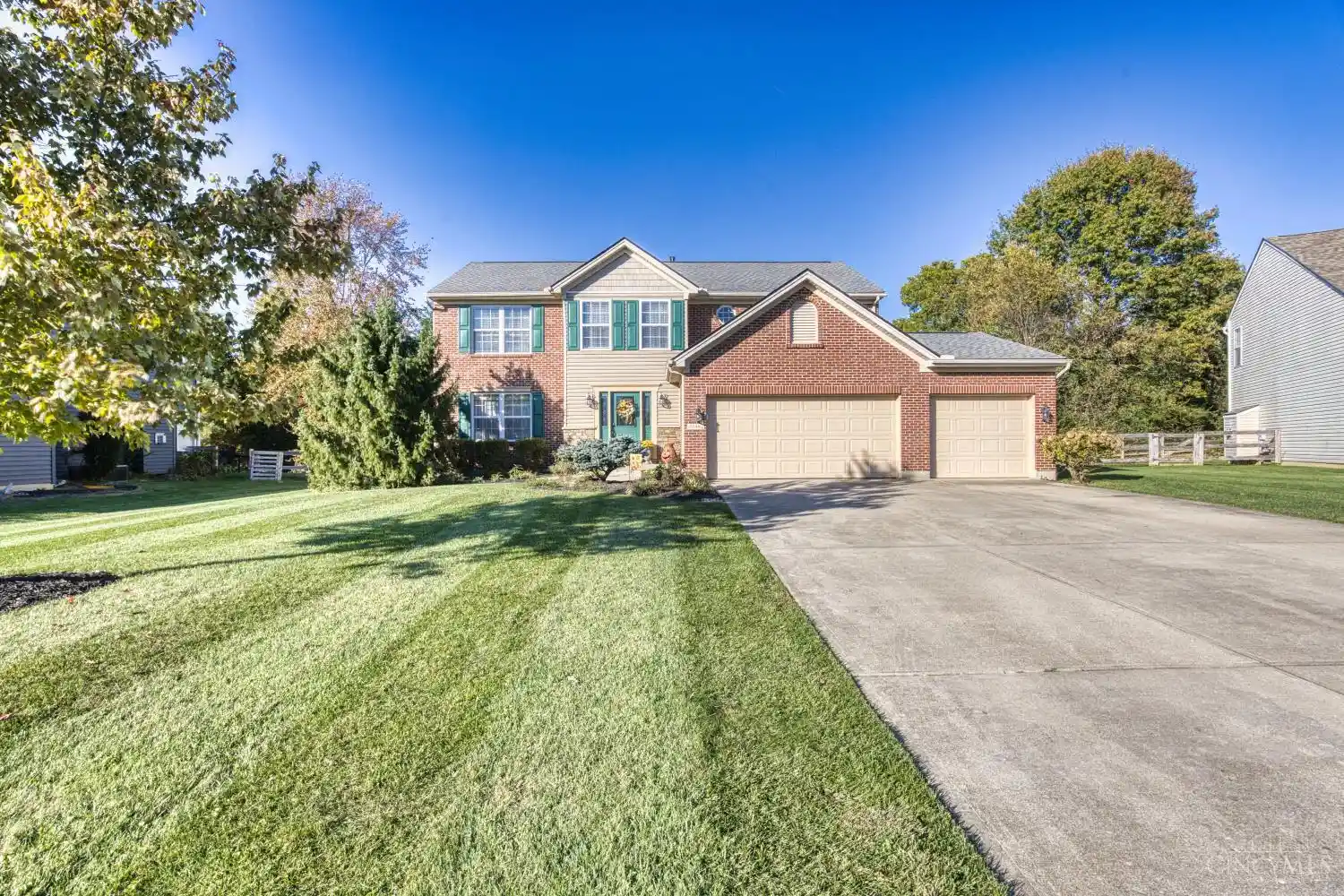 Single family home for sale at 1046 Hayward Cir, Miami Twp, OH 45150 | MLS# 1898169