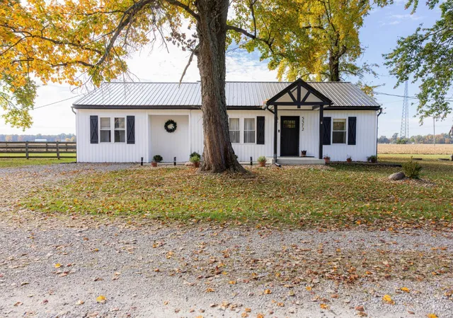 Single family home for sale at 5372 Lone Oak Dr, Jackson Twp, OH 45176 | MLS# 1898431