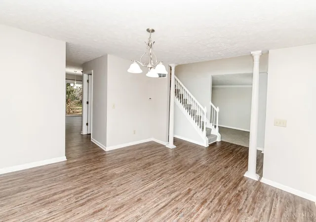 Photo 2 of Single family home for sale at 352 Deerfield Dr, Harrison, OH 45030 | MLS# 1898564 | Listing updated on 2026-10-30