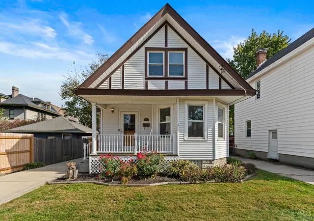 Single family home for sale at 4114 Elsmere Ave, Norwood, OH 45212 | MLS# 1898512