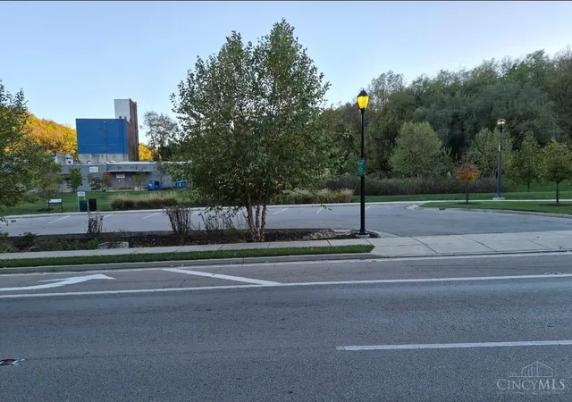 Photo 2 of Land for sale at 1918 Queen City Ave, Cincinnati, OH 45214 | MLS# 1898821 | Listing updated on 2026-10-30