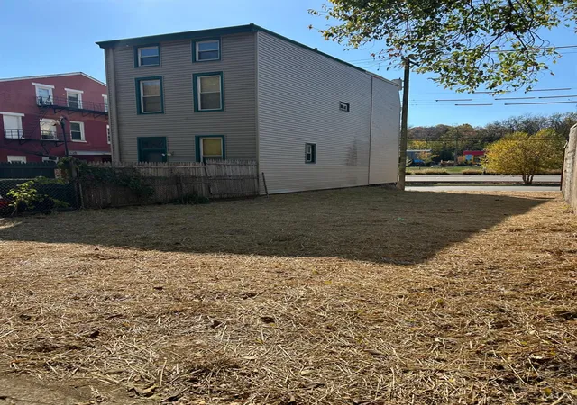 Photo 4 of Land for sale at 1918 Queen City Ave, Cincinnati, OH 45214 | MLS# 1898821 | Listing updated on 2026-10-30