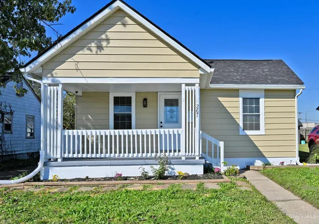 Single family home for sale at 267 Lockwood Ave, Hamilton, OH 45011 | MLS# 1898547