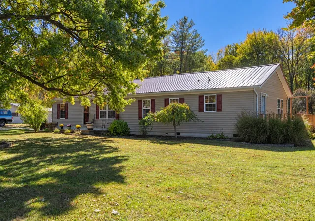 Photo 2 of Single family home for sale at 2908 Lindale Mt Holly Rd, Monroe Twp, OH 45102 | MLS# 1898858 | Listing updated on 2026-10-30