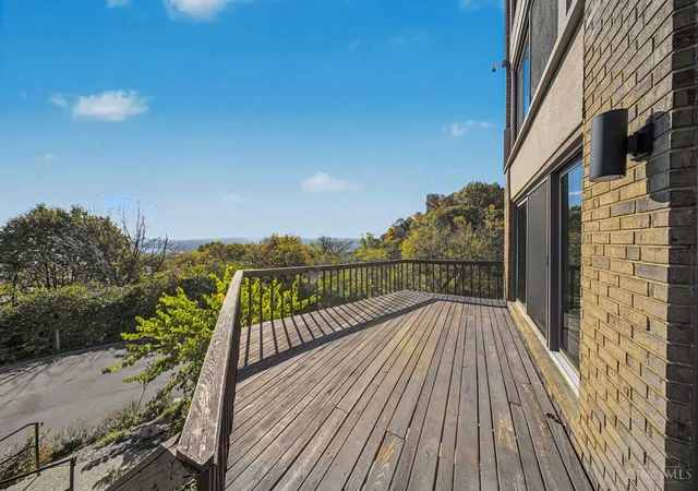 Listing Photo 1 - Condo for sale in building located at 2500 Warsaw Ave, Cincinnati, OH 45204 - Unit #35