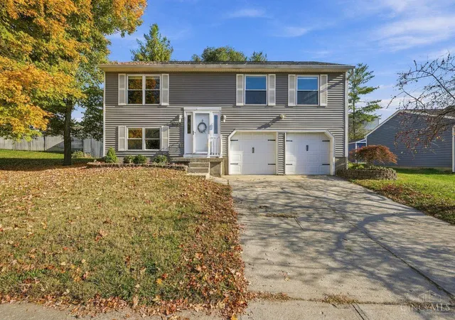 Single family home for sale at 10552 Winding Way, Harrison, OH 45030 | MLS# 1898669
