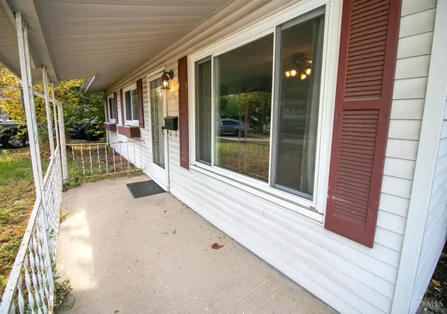 Photo 1 of Single family home for sale at 4034 Fawnhill Ln, Cincinnati, OH 45205 | MLS# 1898825 | Listing updated on 2026-10-30