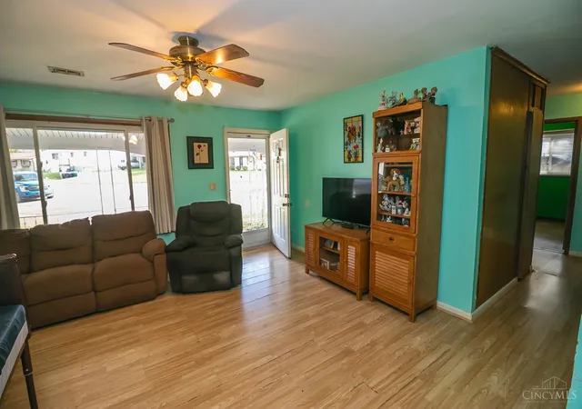 Photo 2 of Single family home for sale at 4034 Fawnhill Ln, Cincinnati, OH 45205 | MLS# 1898825 | Listing updated on 2026-10-30