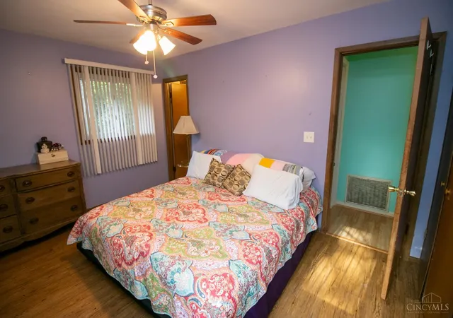 Photo 4 of Single family home for sale at 4034 Fawnhill Ln, Cincinnati, OH 45205 | MLS# 1898825 | Listing updated on 2026-10-30