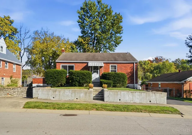 Single family home for sale at 3990 Warren Ave, Fairfax, OH 45227 | MLS# 1898756