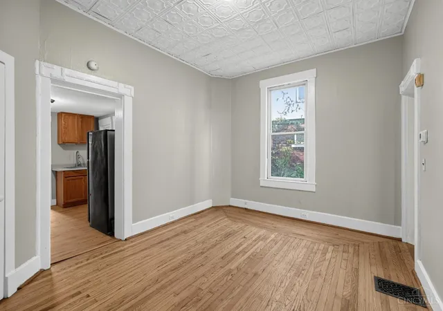 Photo 3 of Single family home for sale at 1323 Ryland Ave, Cincinnati, OH 45237 | MLS# 1897962 | Listing updated on 2026-10-30
