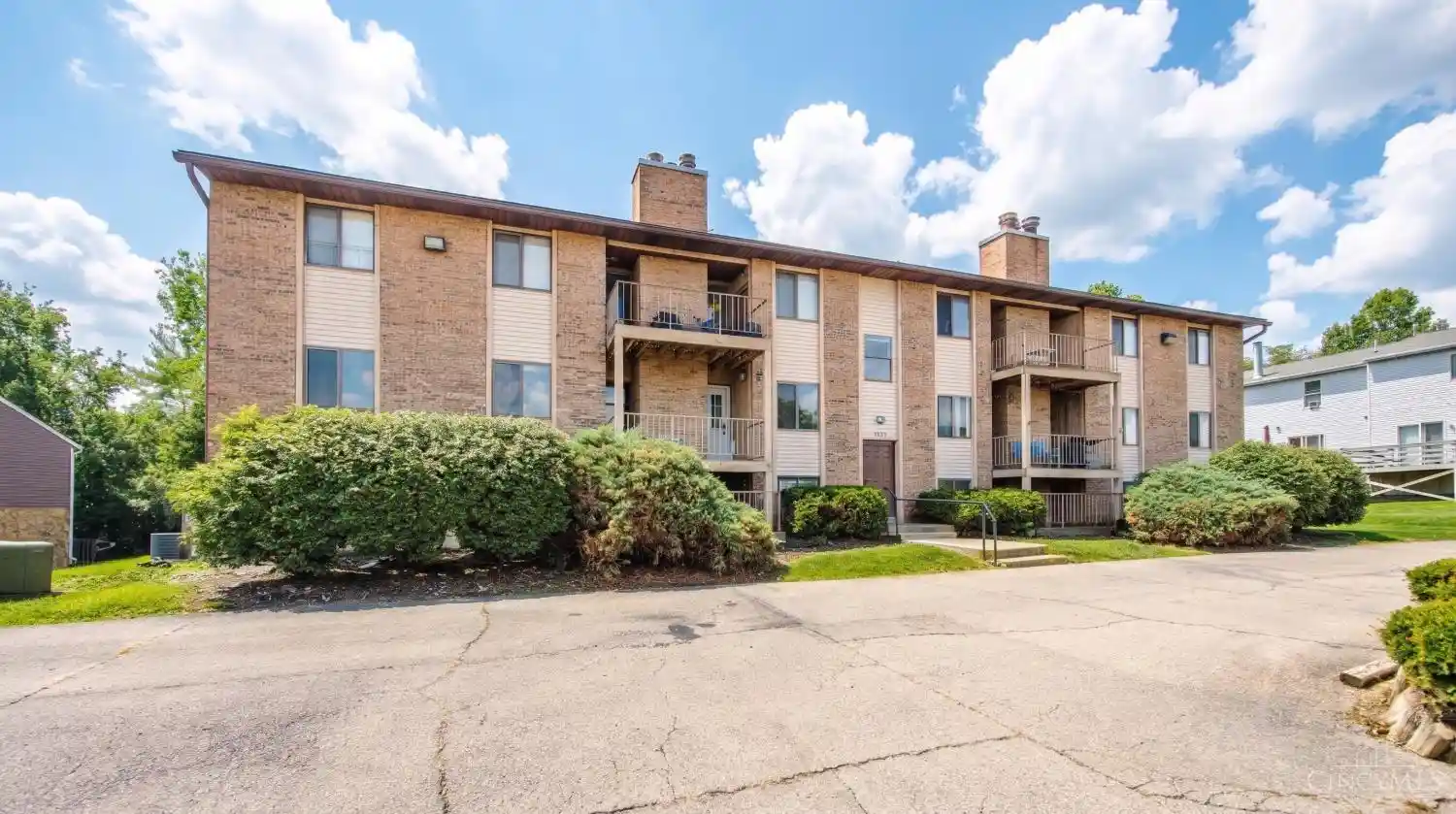 Photo 1 of Condo for sale at 3227 Roesch Blvd #E, Fairfield, OH 45014 | MLS# 1898781 | Listing updated on 2026-10-30