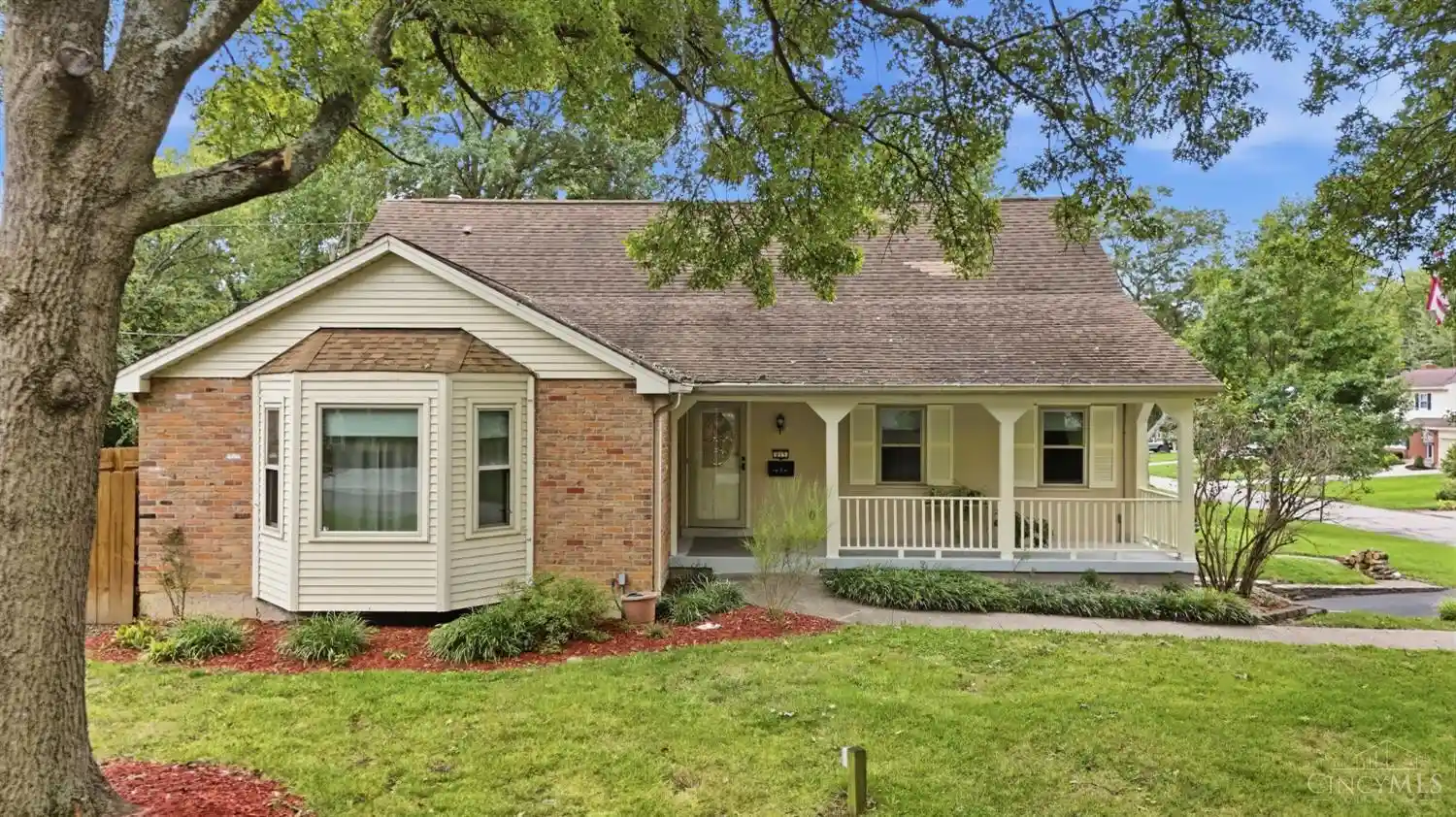 Single family home for sale at 975 Timber Trl, Springfield Twp., OH 45224 | MLS# 1896680