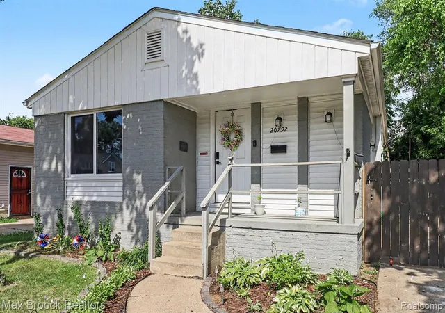 Homes for sale in Ferndale, MI | 20792 Parkside Blvd, Ferndale, MI 48220 | MLS# 61007256