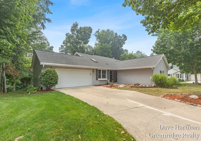 2nd image of 6731 Beechwood Dr, Saranac, MI 48881 | MLS# 70547732