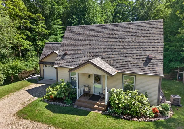 1st image of 21643 11 Mile Rd, Big Rapids, MI 49307 | MLS# 70541552