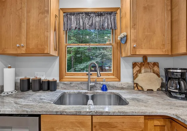 3rd image of 21643 11 Mile Rd, Big Rapids, MI 49307 | MLS# 70541552